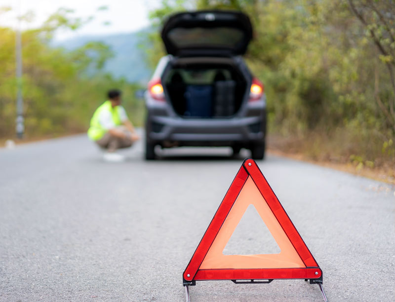 Roadside Assistance Alert Others Safety Triangle