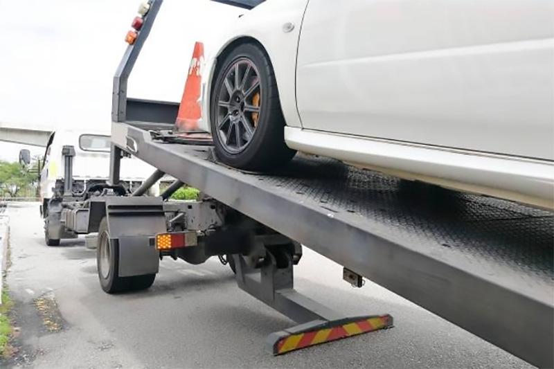 Electric-Vehicle-Towing-Specialty-Flatbed-Towing Electric Vehicle Towing